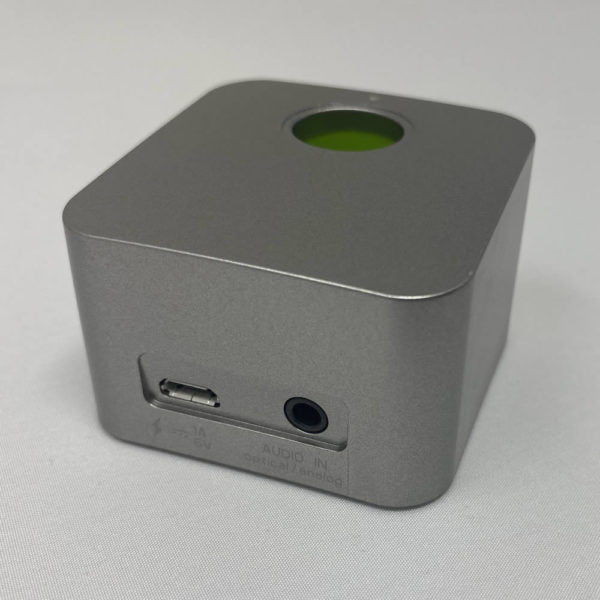 roger-pen-docking-station-back