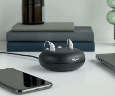 Oticon Charger 1.0 – Desktop Charger for Oticon miniRITE-R hearing aids - Image 2